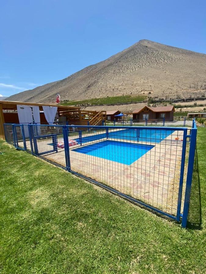 Cabanas Vicuna Cielo De Peralillo - Valle De Elqui Ngoại thất bức ảnh